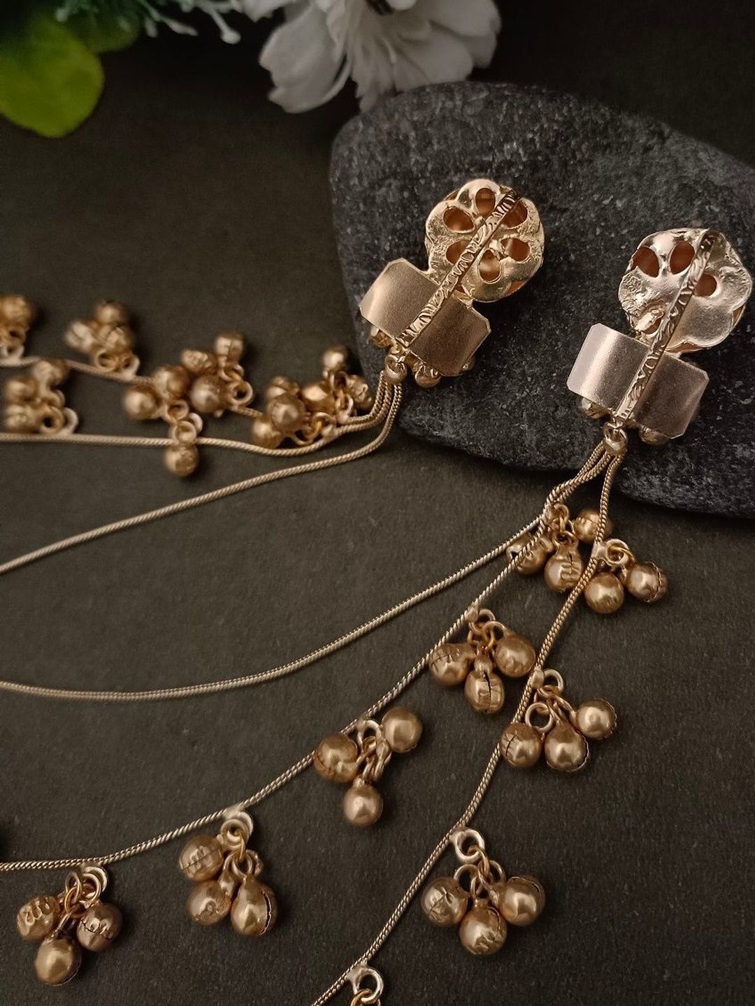 Buy Sanjog Gold Plated Pachi Kundan & Ghungaroo Studded Kashmiri