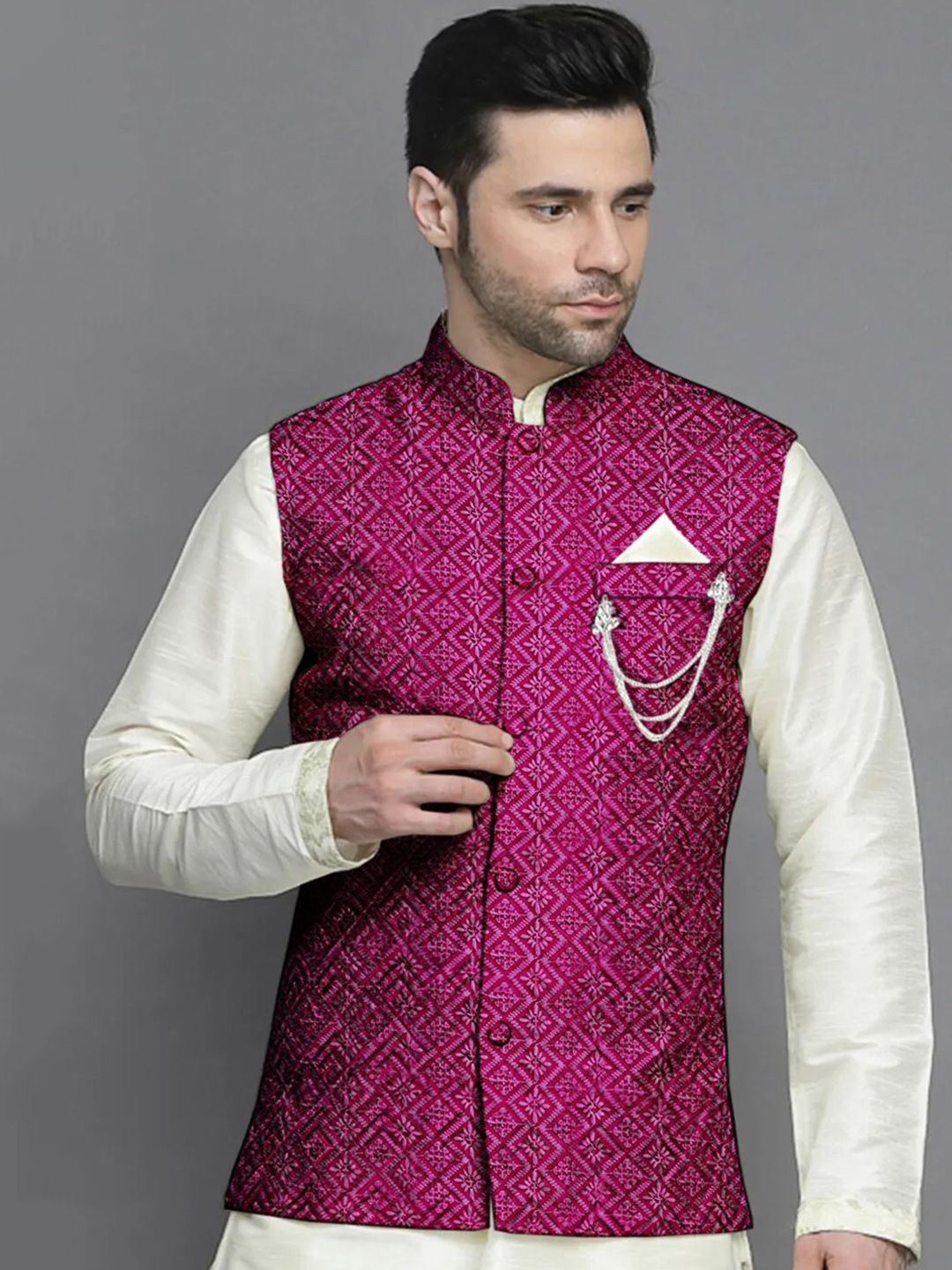 Utsav Fashion Men Embroidered Mandarin Collar Nehru Jacket