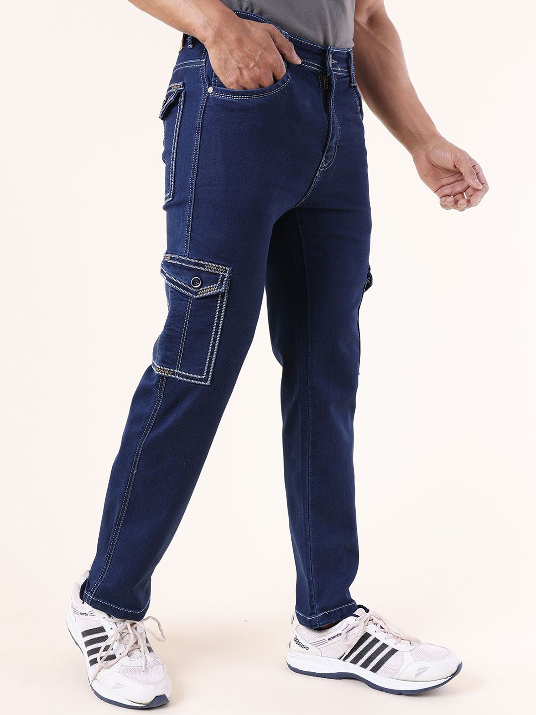 DAZORA Straight Fit Mid-Rise Jeans