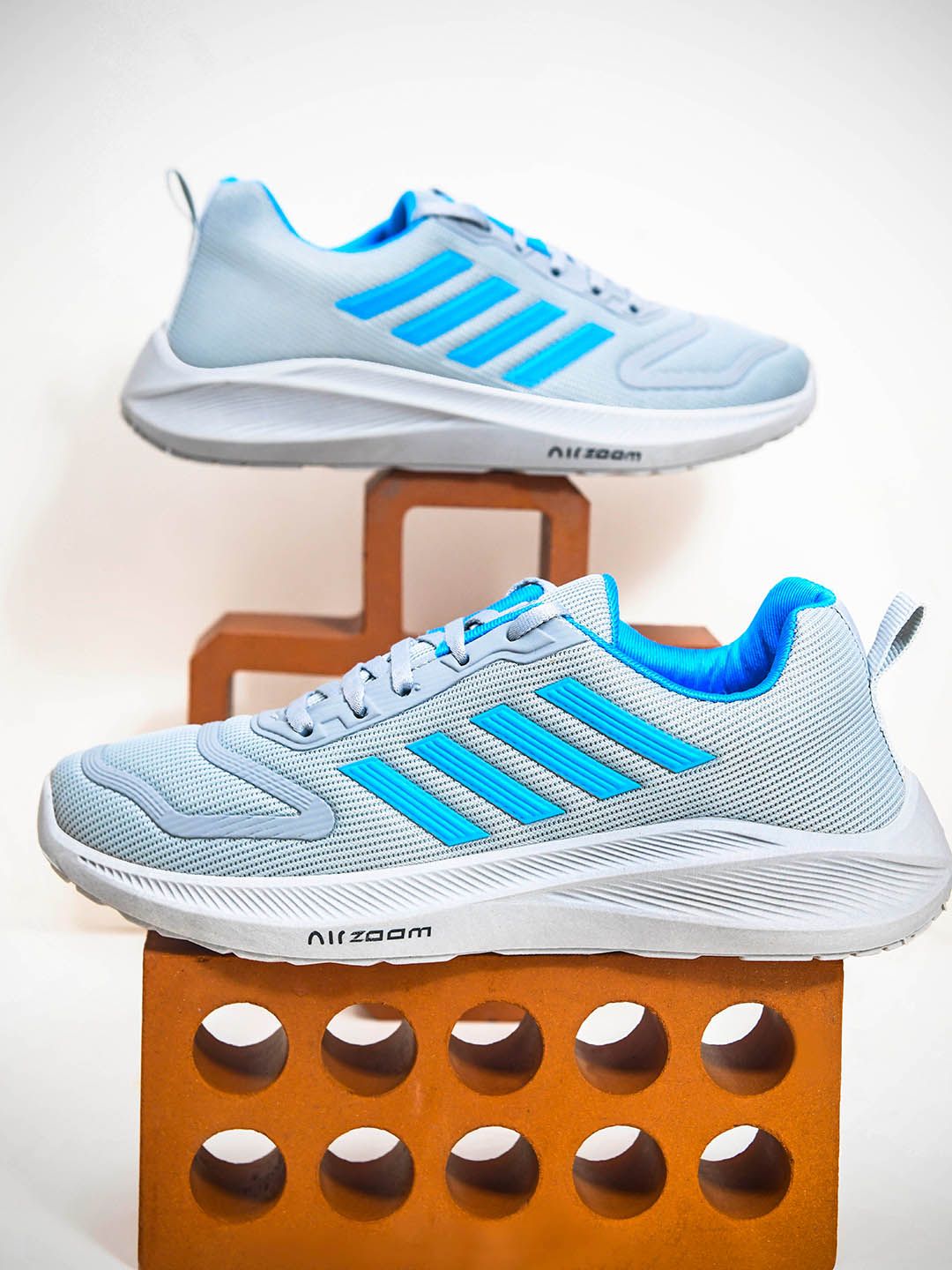 SHOELAMB Men Mesh Running Non-Marking Shoes