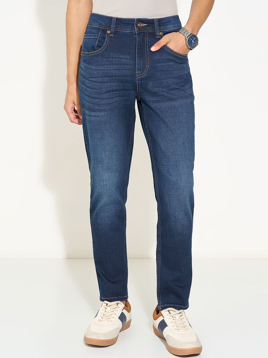 SF JEANS by Pantaloons Men Slim Fit Mid-Rise Light Fade Jeans