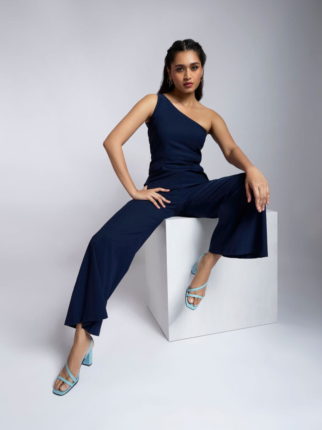 QONA Mynx Women One Shoulder Basic Jumpsuit