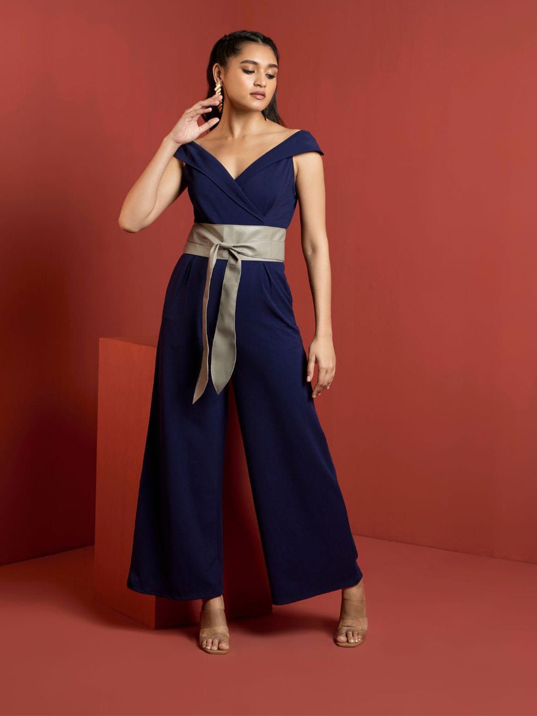 QONA Off-Shoulder Basic Jumpsuit