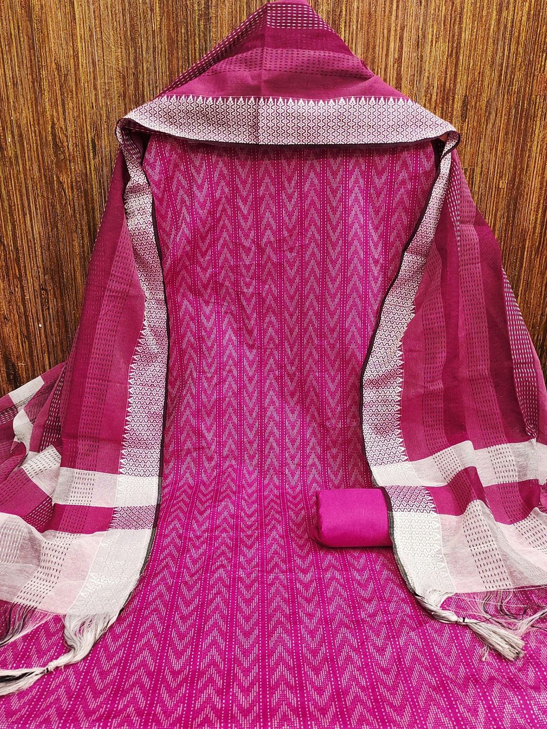 Rangtulika Ethnics Motifs Embroidered Organza Unstitched Dress Material