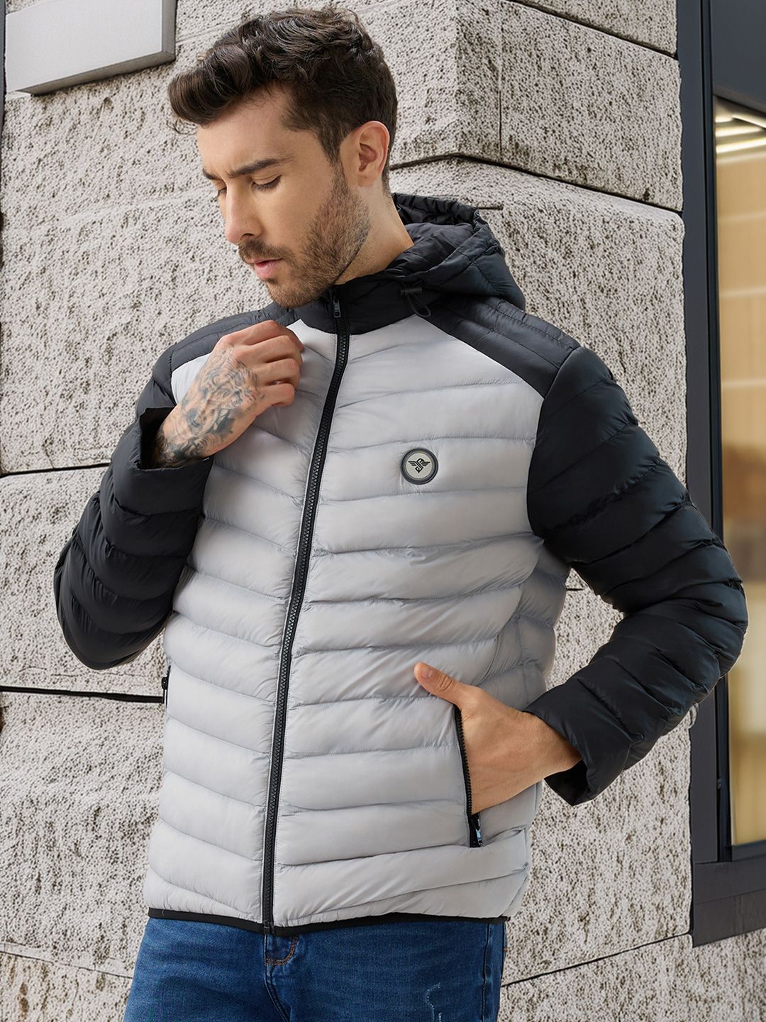 Status Quo Men Hooded Colourblocked Lightweight Puffer Jacket