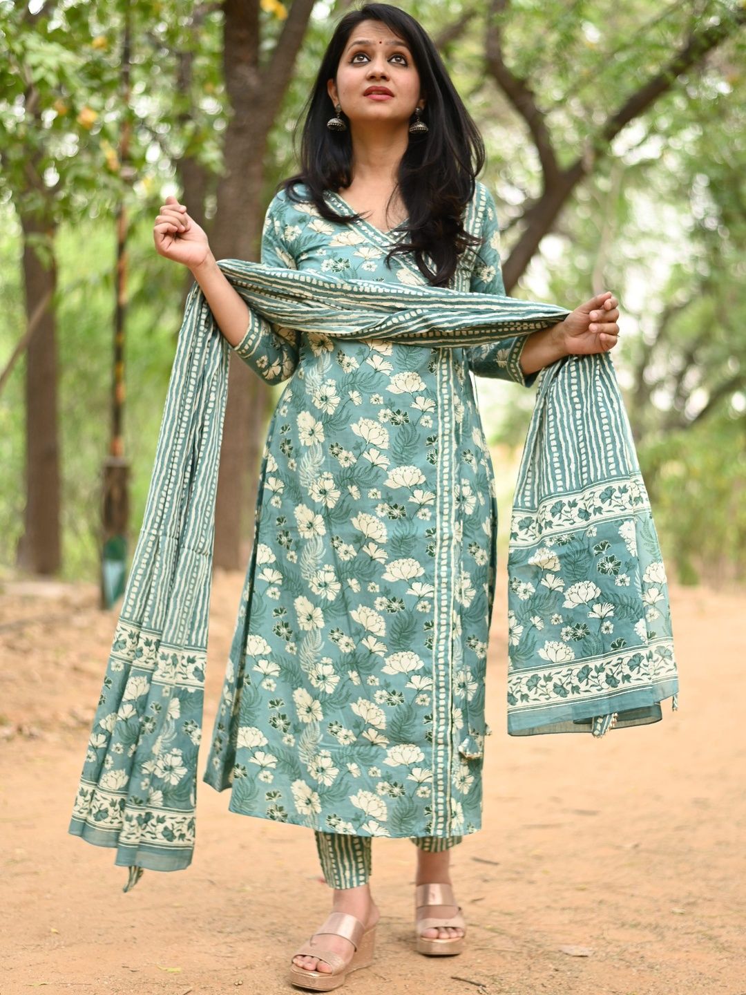 Dholkee Women Floral Printed Panelled Pure Cotton Kurta with Trousers & Dupatta