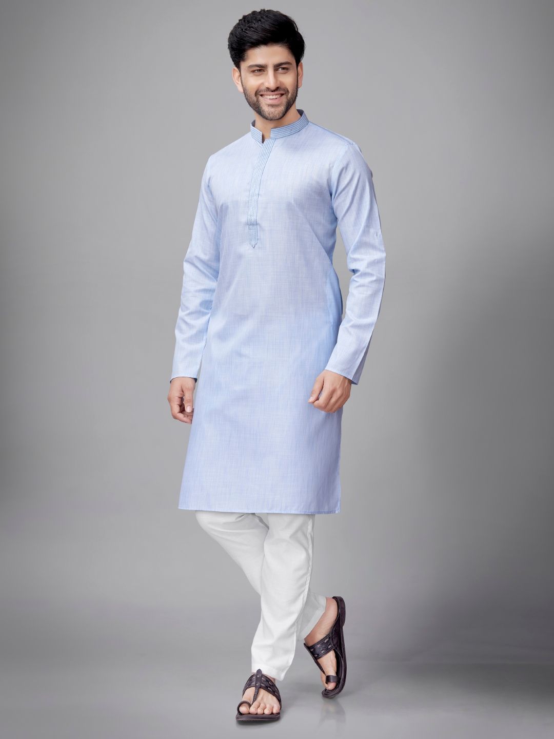 JUGG JUGG JEEYO Men Striped Kurta