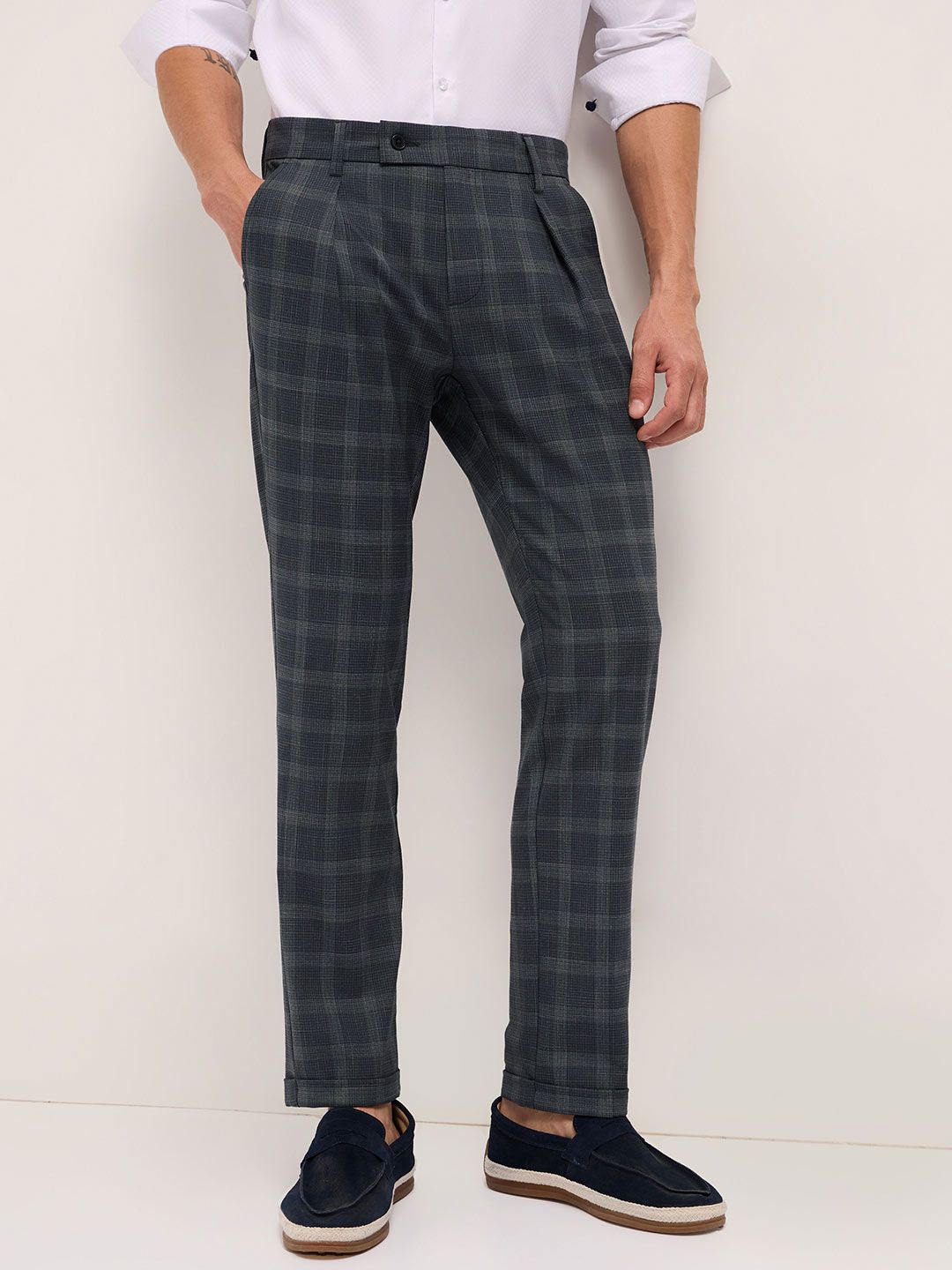 THE BEAR HOUSE Men Woven Checked Slim Fit Formal Trouser