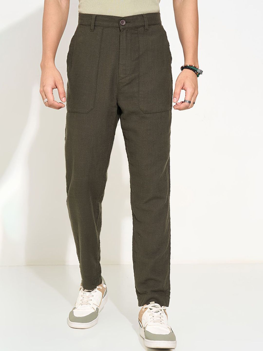 7 Alt by Pantaloons Men Solid Mid-Rise Slim Fit Trousers