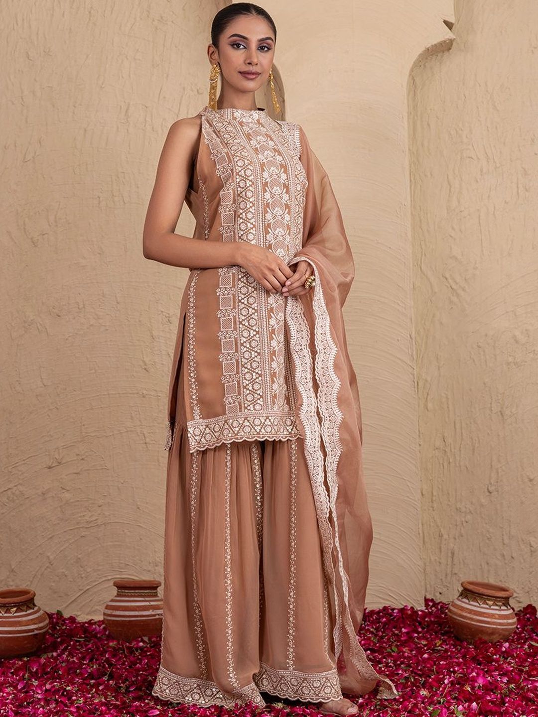 Buy SEW Ethnic Motifs Embroidered Regular Thread Work Kurta With