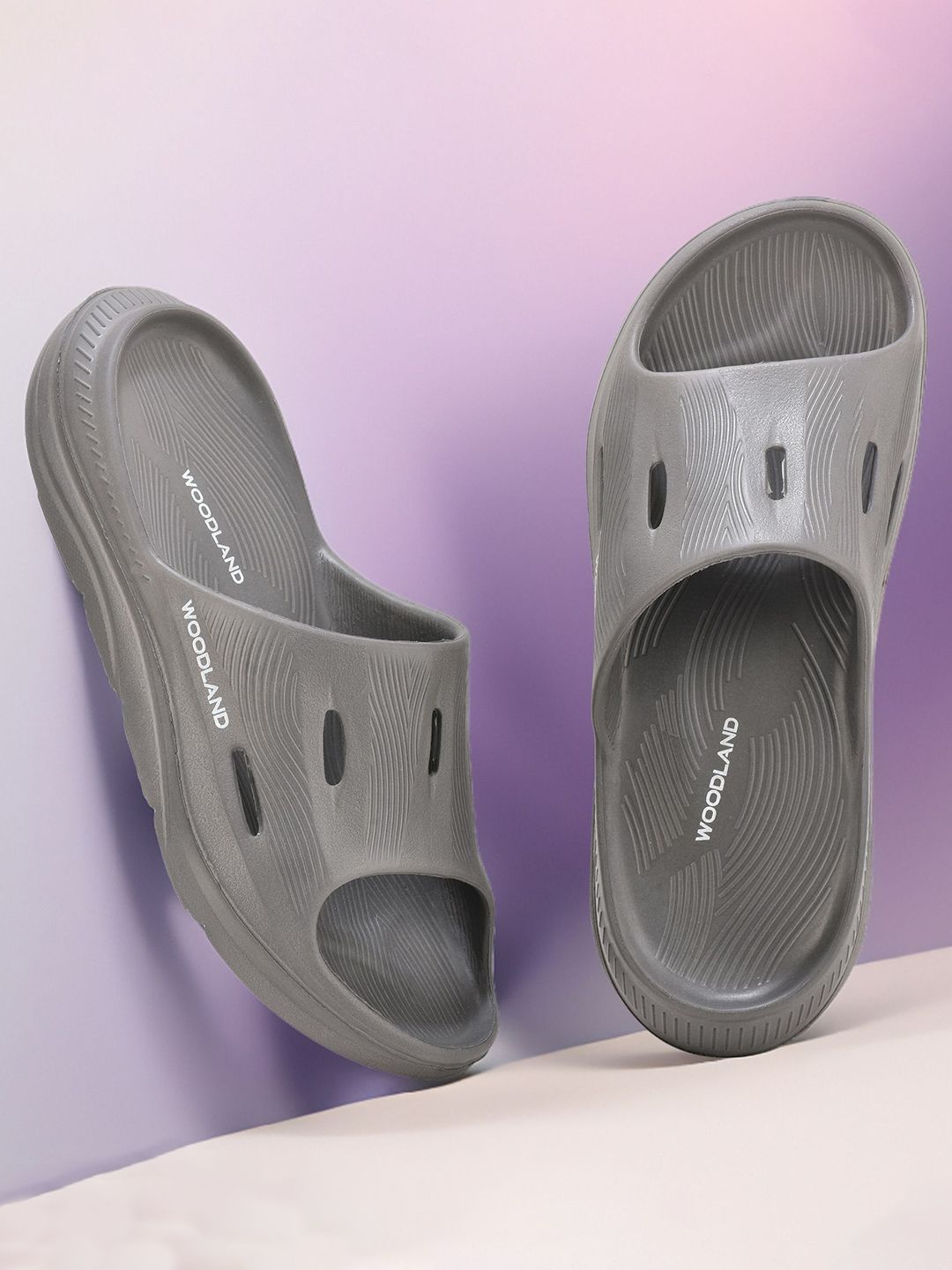 Woodland Men Striped Sliders