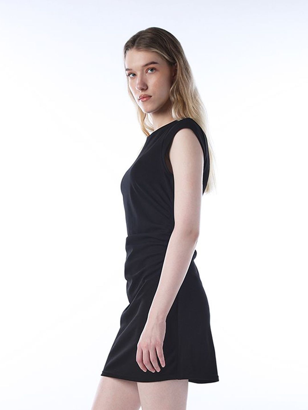 Solid Extended Sleeve Bodycon Mini Dress