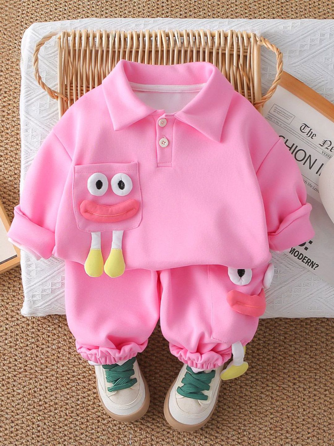 StyleCast x Revolte Girls Self Design Polo Collar Sweatshirt With Jogger