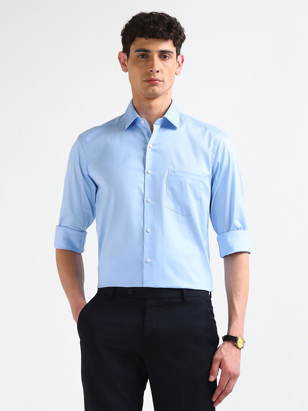 Arrow Manhattan Pure Cotton Cutaway Collar Slim Fit Formal Shirt