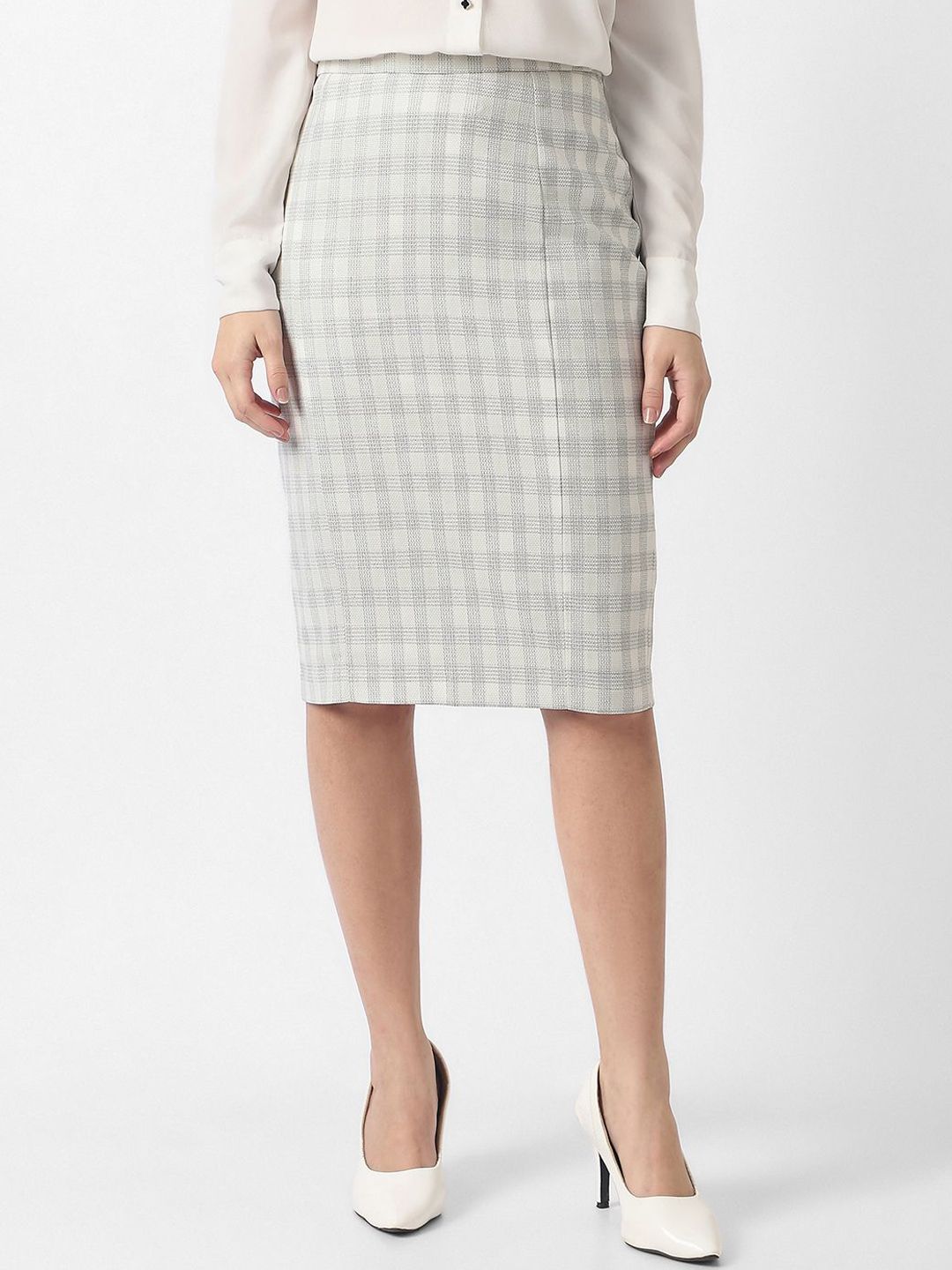 Van Heusen Woman Van Heusen Woman Checked Straight Knee Length Skirt