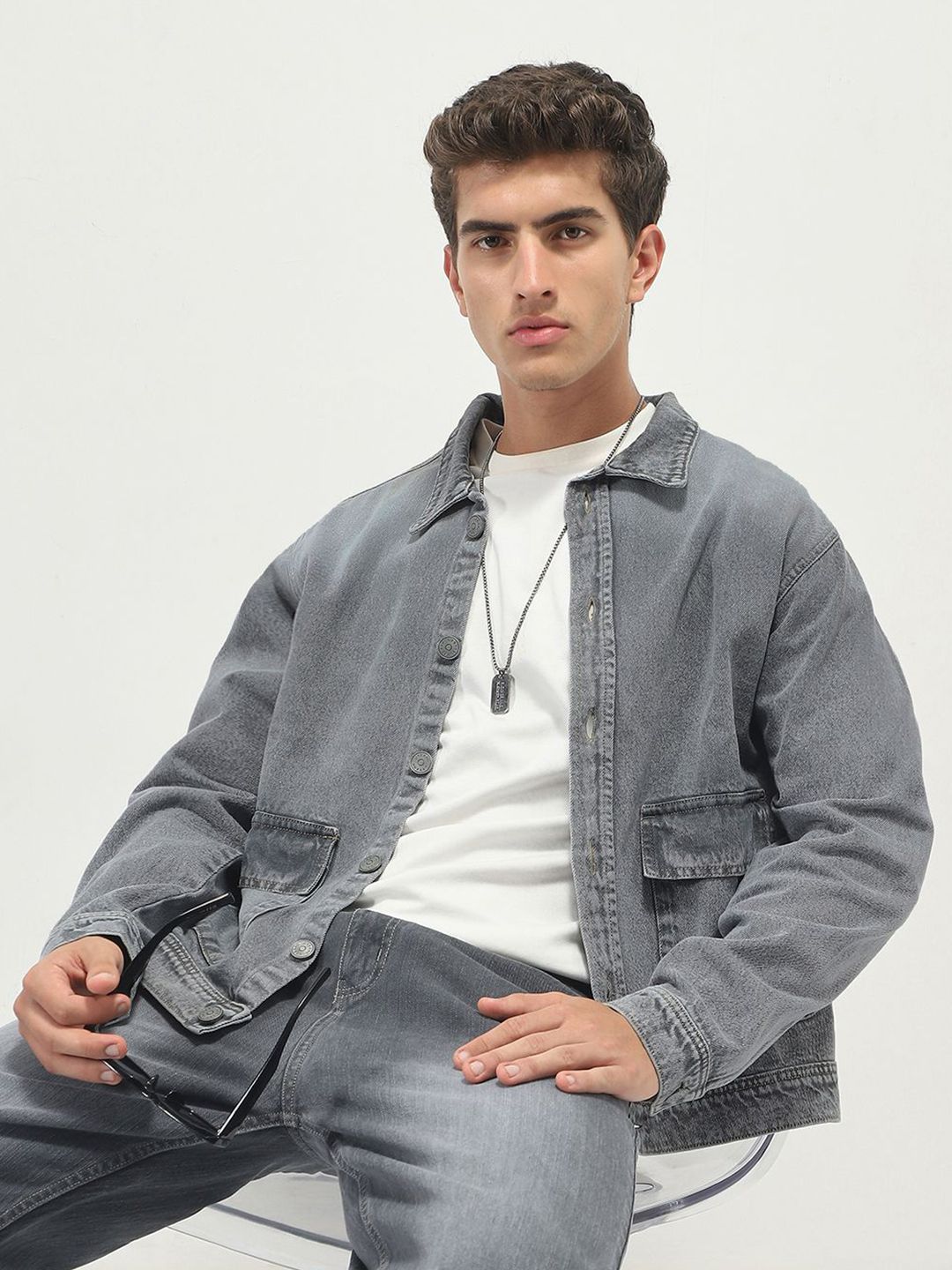 Urbano Fashion Urbano Fashion Washed Denim Jacket