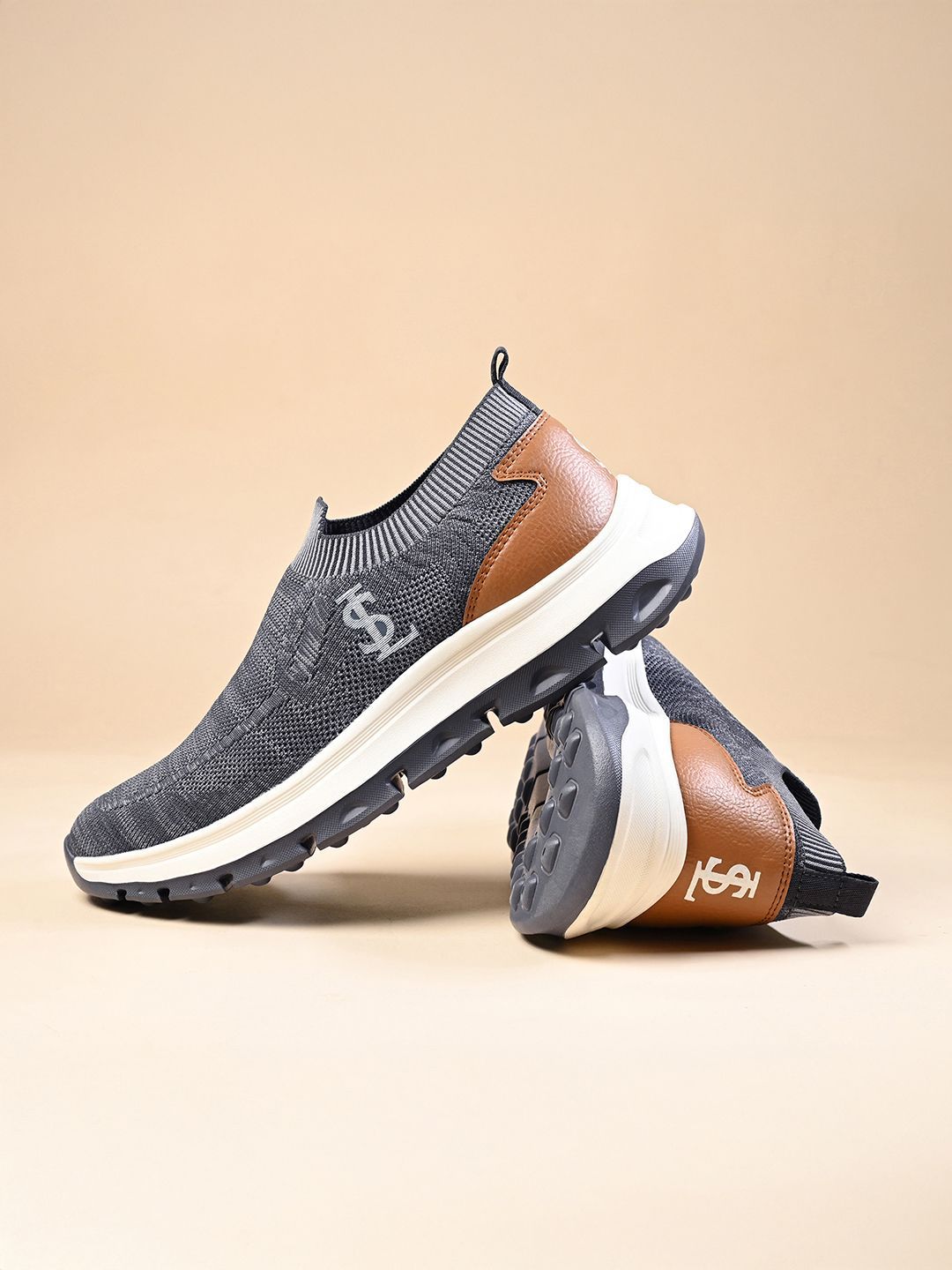 LOUIS STITCH Men's Grey and Tan Lightweight Athleisure Flyknit Sport Shoes