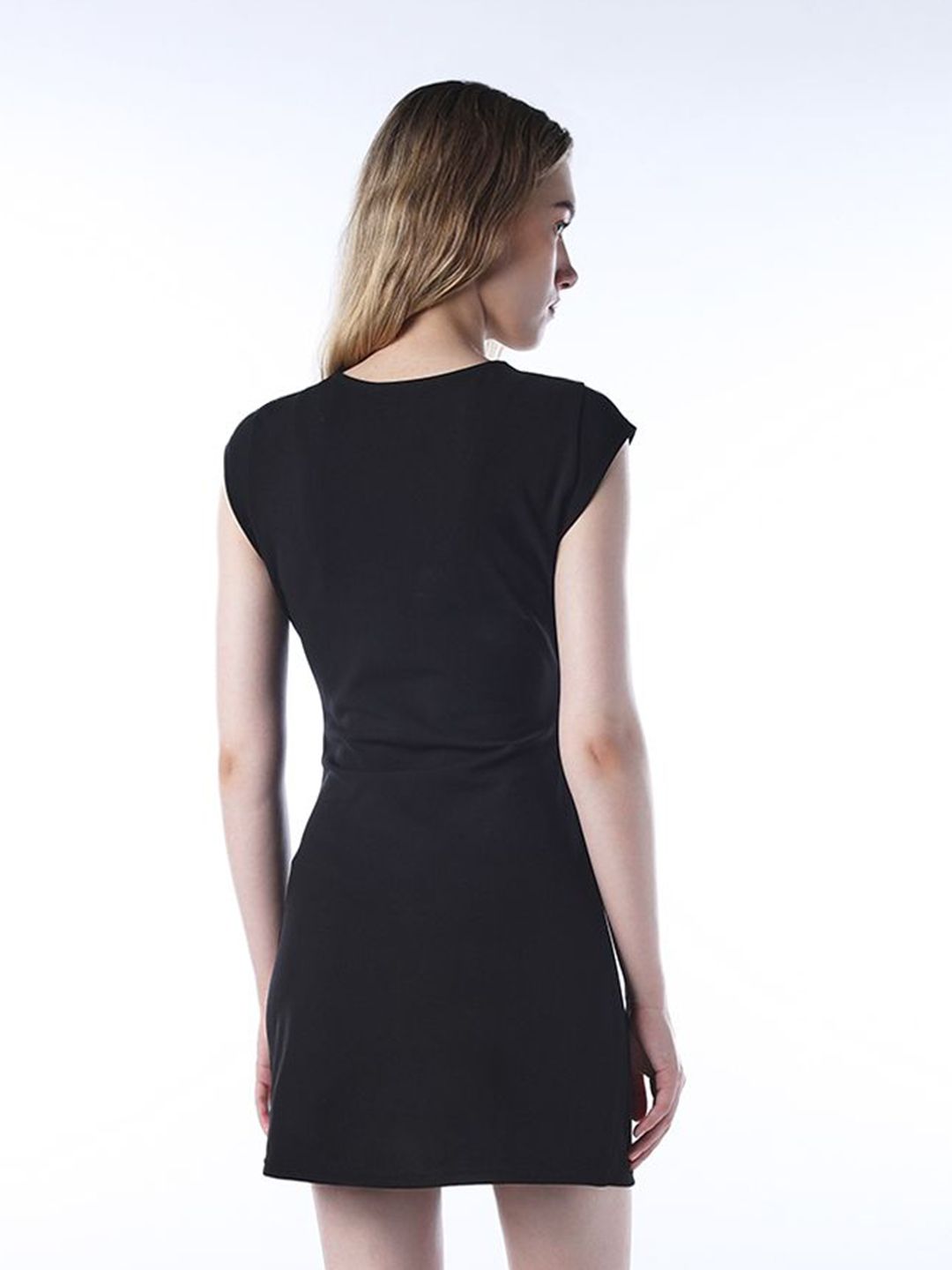 Solid Extended Sleeve Bodycon Mini Dress