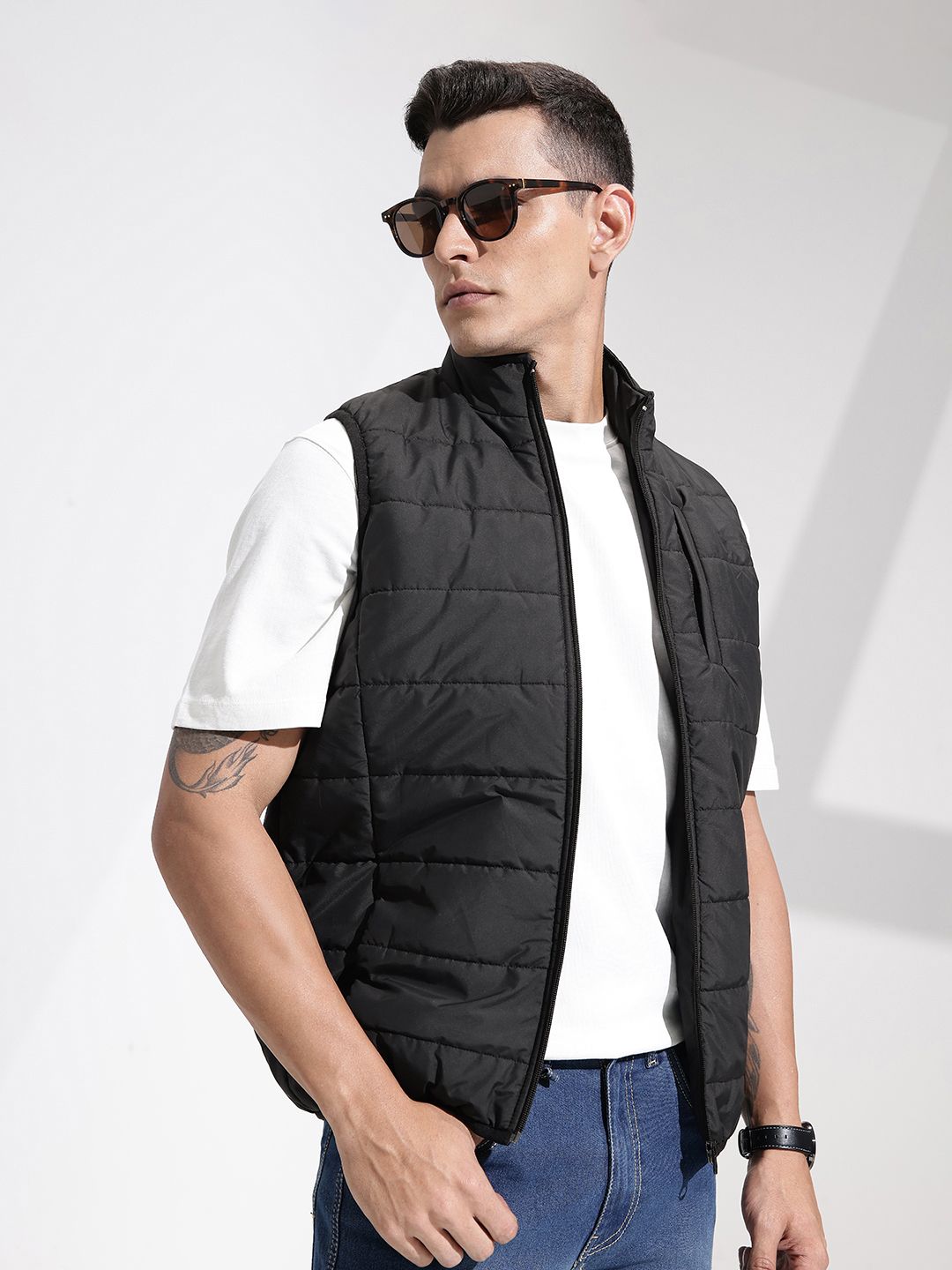 INVICTUS Lightweight Padded Jacket