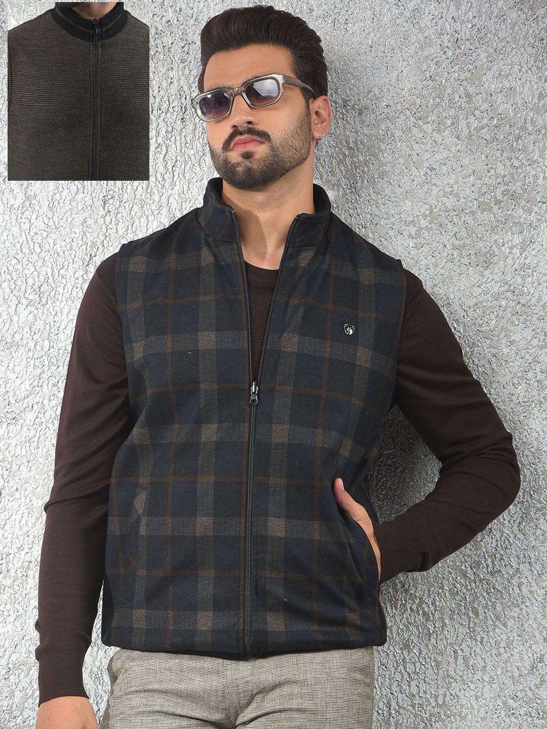 Crimsoune Club Men Mock Collar Checked Reversible Gilet Jacket