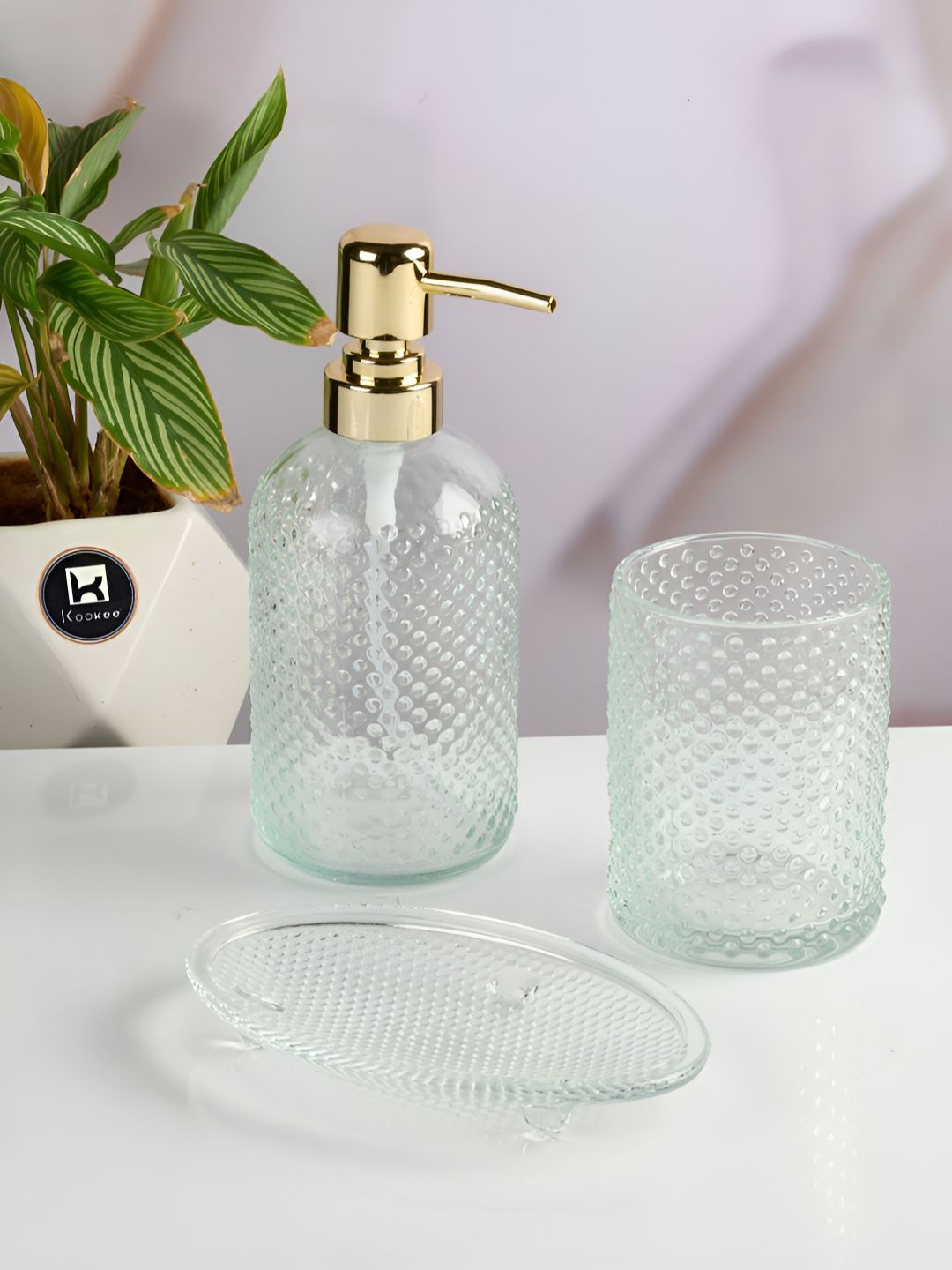 Kookee Transparent 3 Pieces Abstract Glass Bath Accessories Set