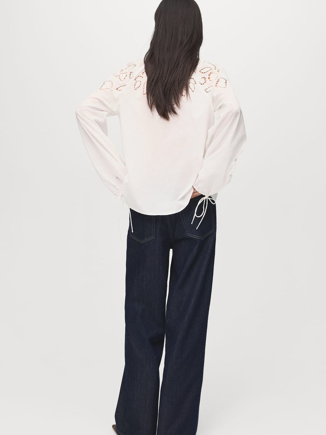 Floral Schiffli Puff Sleeve Top