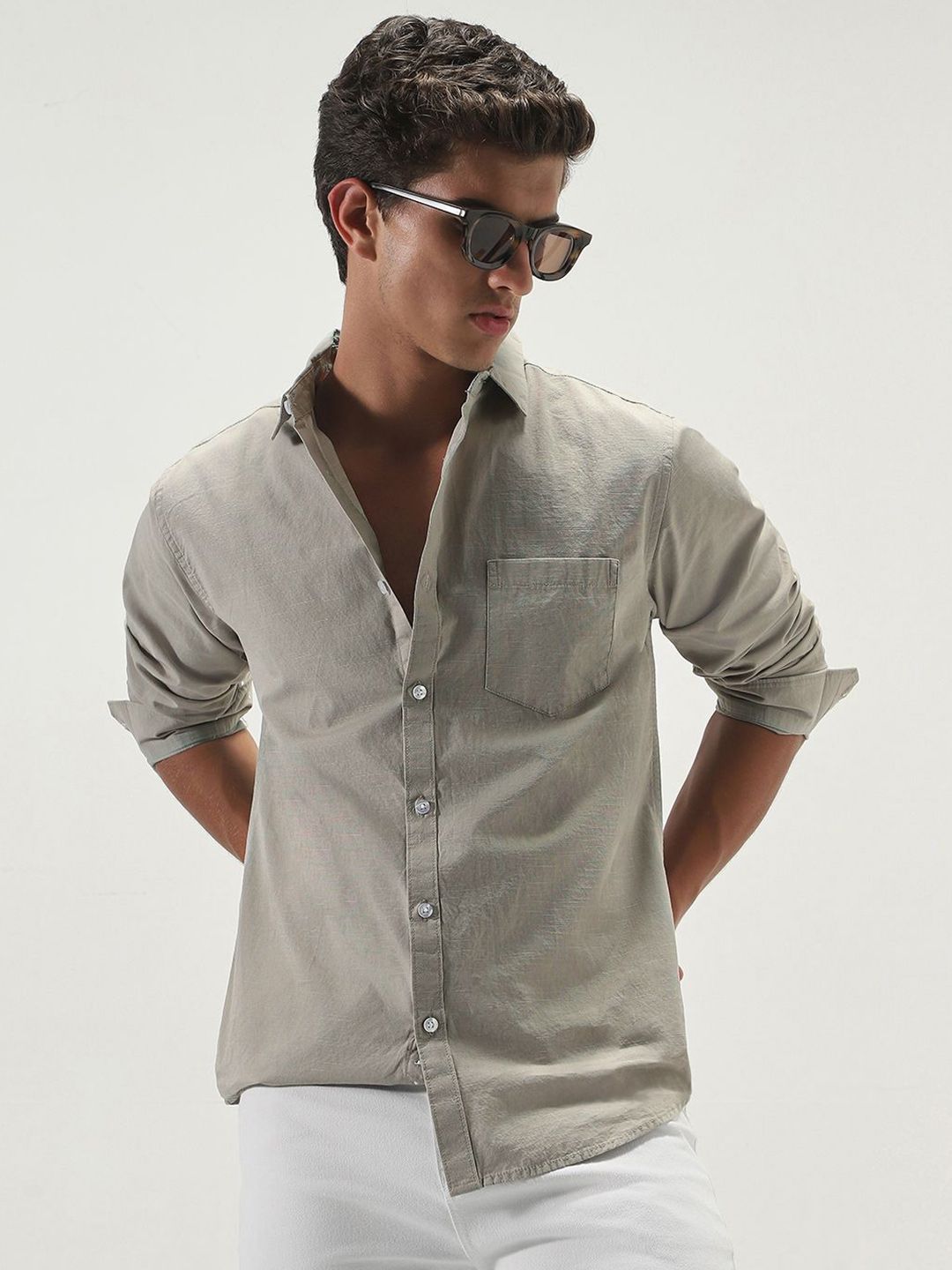 Urbano Fashion Spread Collar Pure Cotton Casual Shirt
