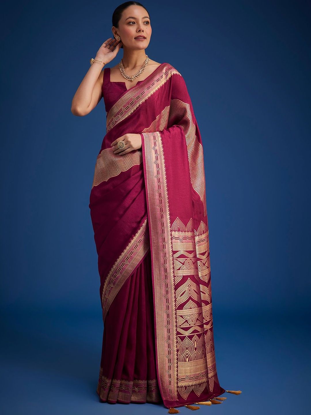 KALKI Fashion KALKI Fashion Geometric Woven Design Zari Saree With Blouse Piece