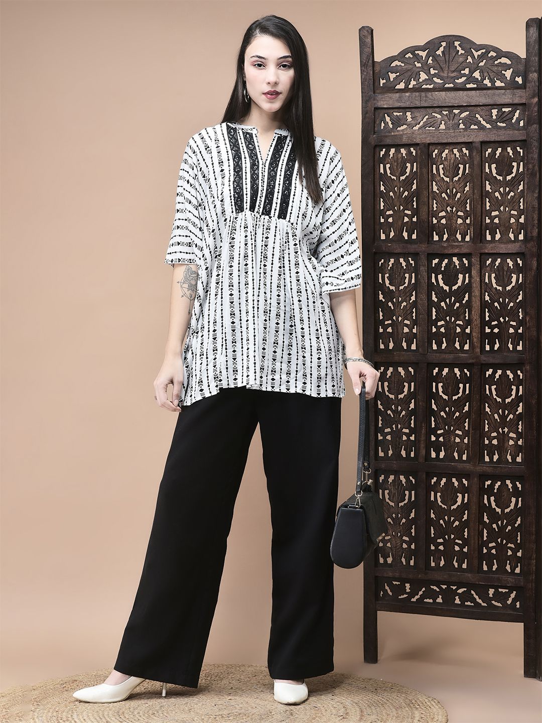 Shree Printed Liva Mandarin Collar Kaftan Tunic