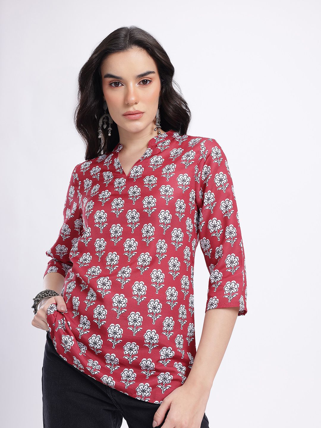 Anouk Rustic Floral Print Straight Kurti