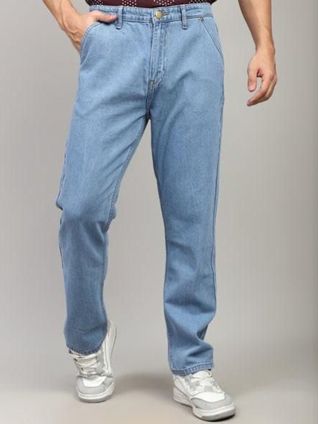 me Queen Men Relaxed Fit Mid-Rise Light Fade Jeans