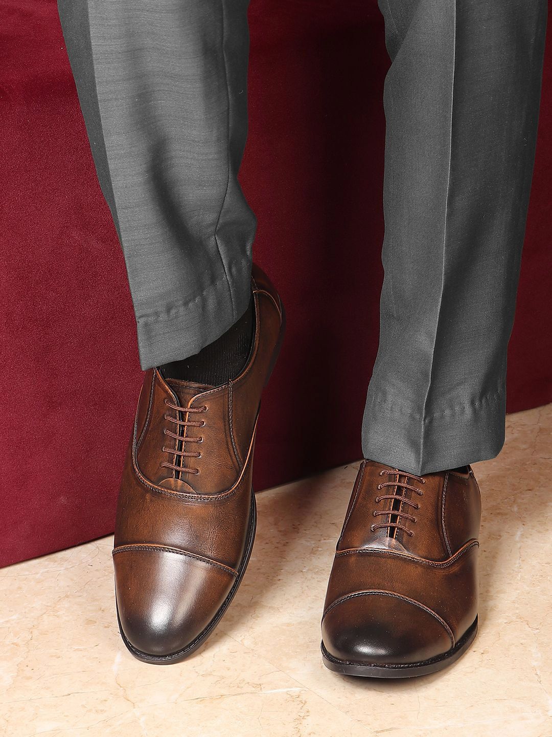 Carlton London Men Leather Formal Oxfords