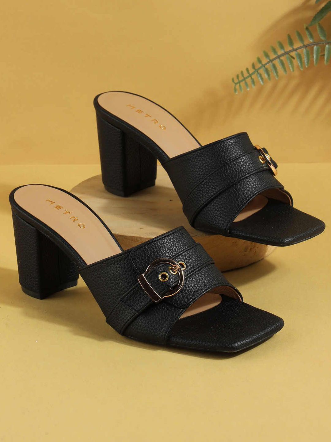 Metro Women Block Sandals