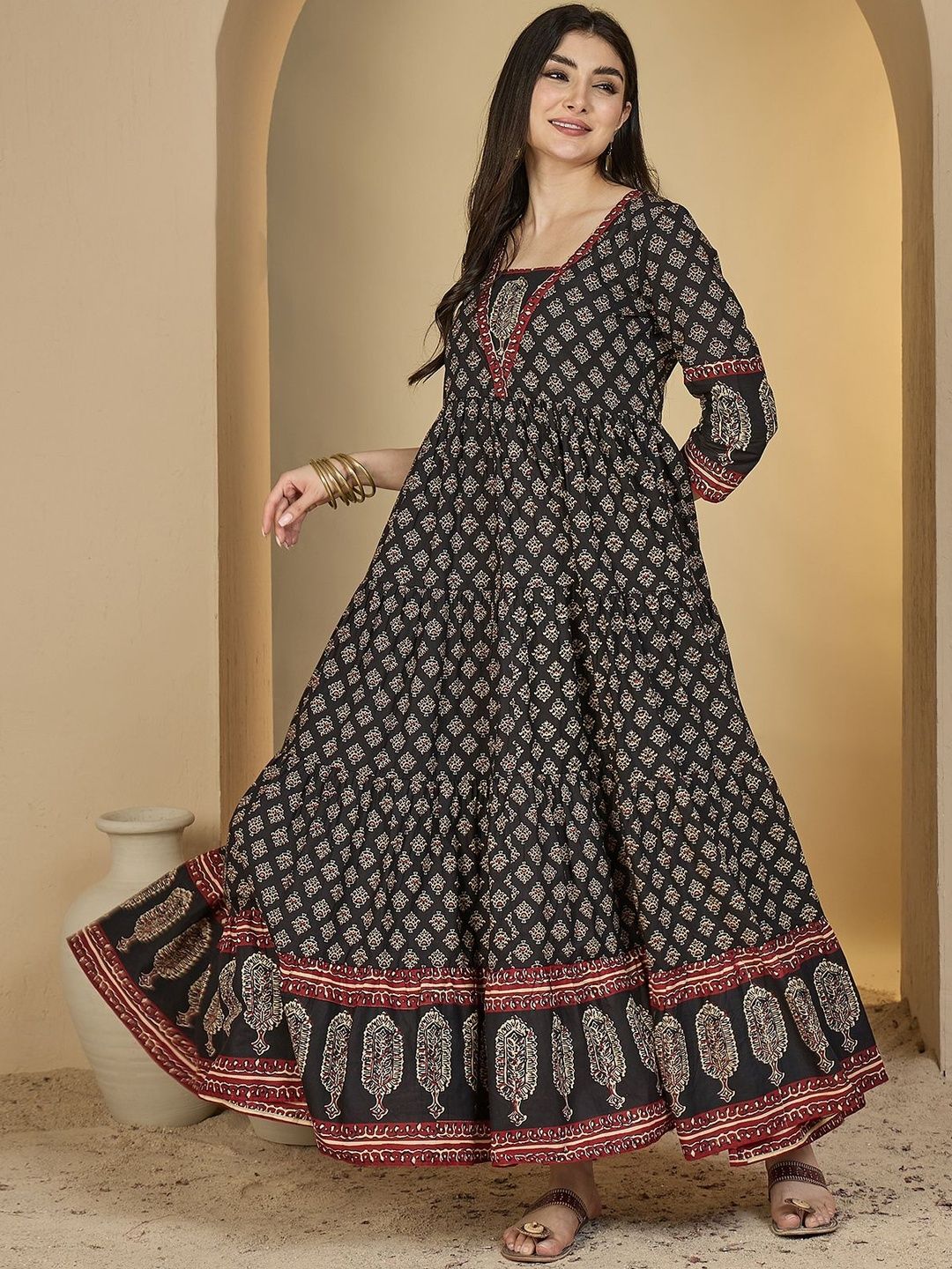Sangria Women Black Cotton Printed Anarkali Kurtas