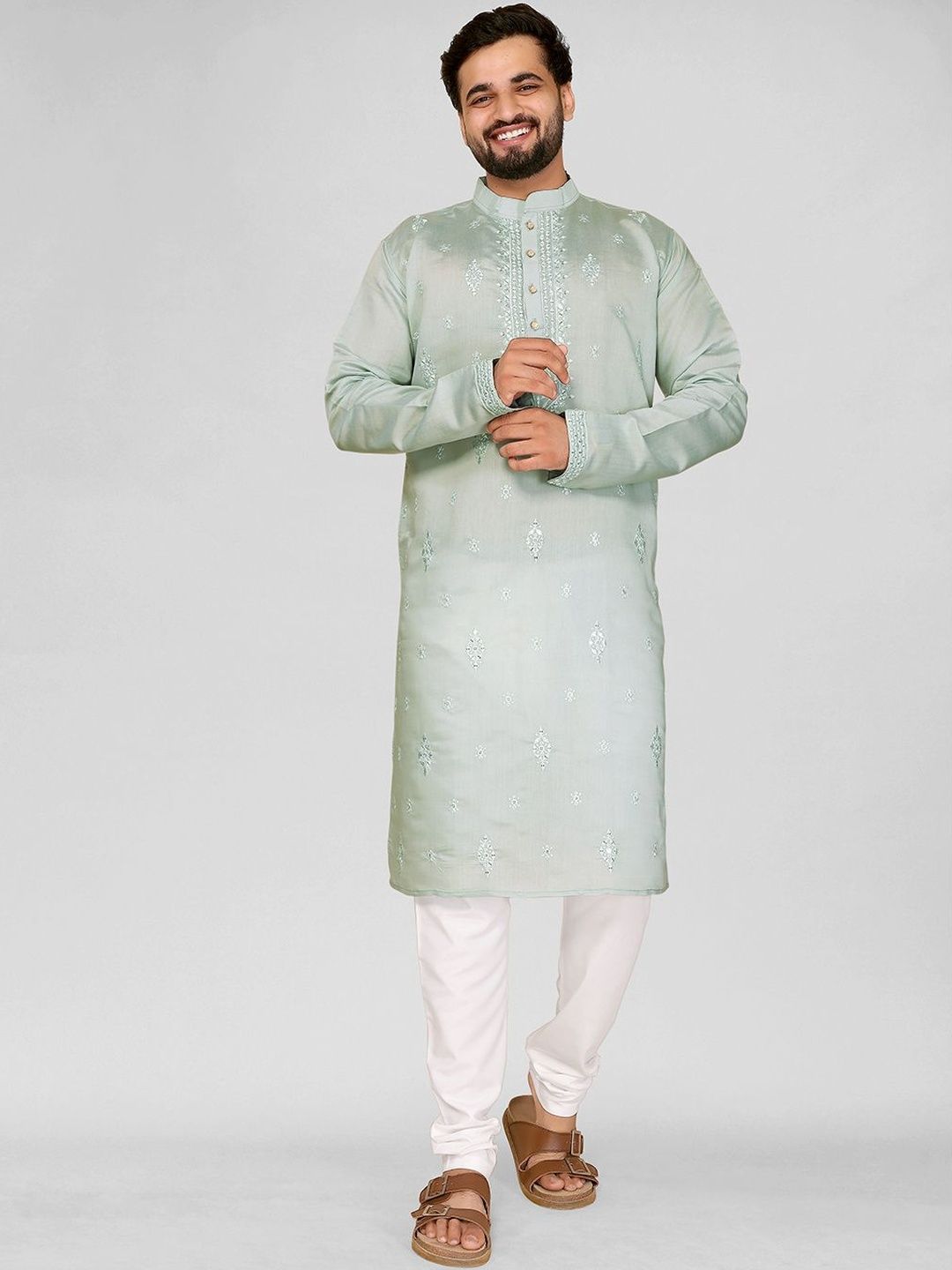 Moda Rapido Men Green Embroidered Thread Work Kurta