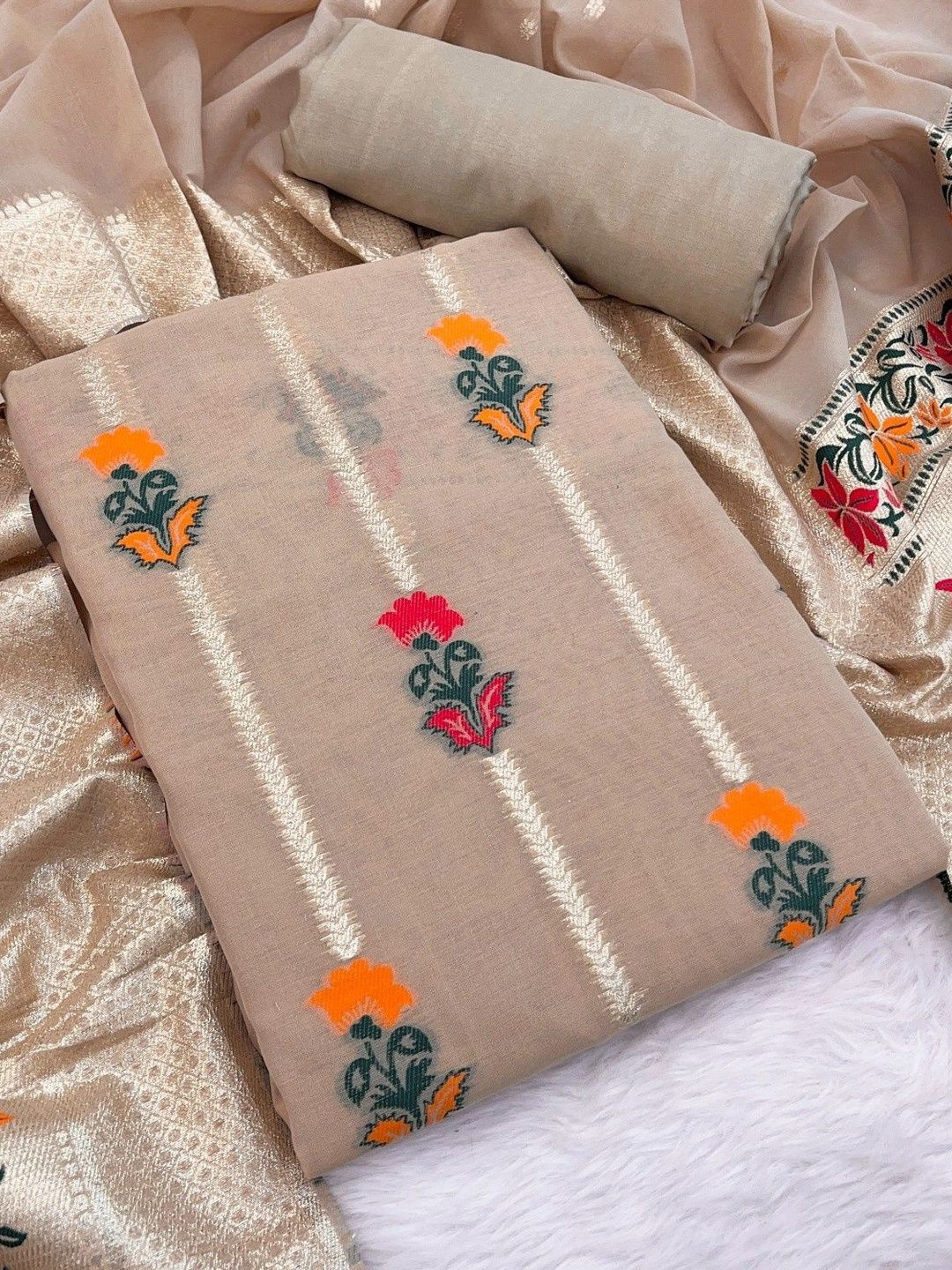 Moda Rapido Woven Design Cotton Blend Unstitched Dress Material