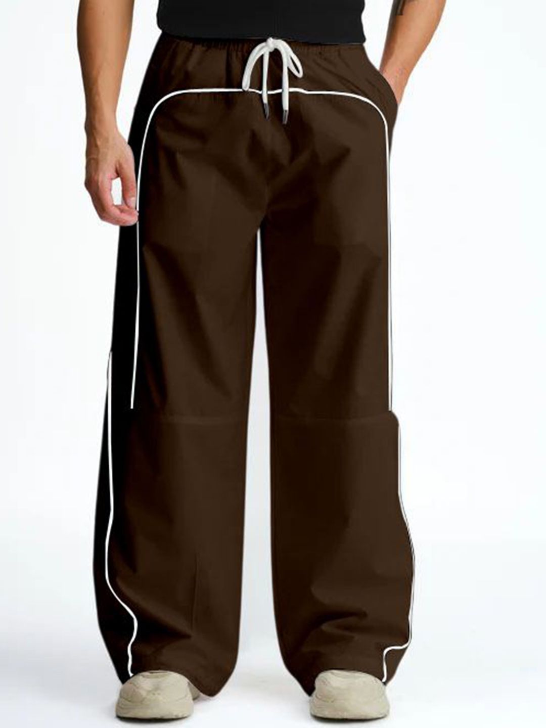 RAJOVATI Men Mid Rise Track Pants