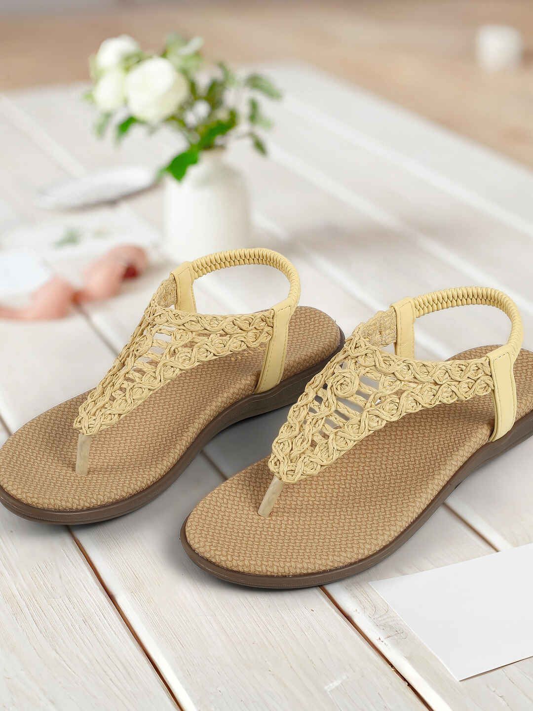 Metro Women Textured T-Strap Flats
