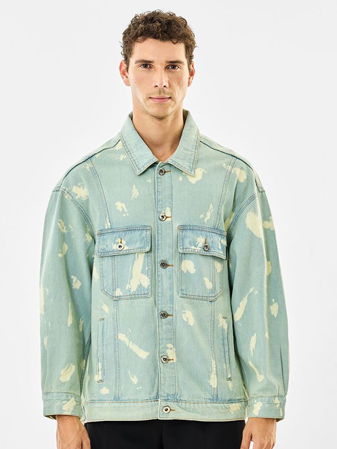 Snitch Men Spread Collar Washed Printed Denim Jacket
