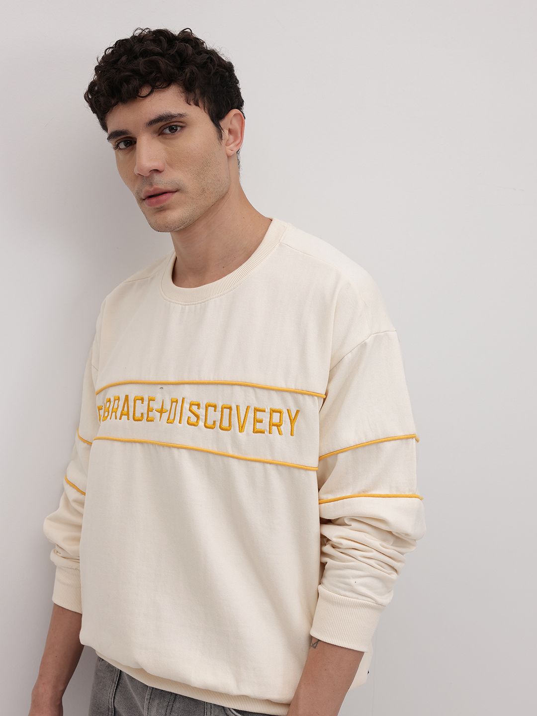 The Roadster Life Co. Men Embroidered Oversized Sweatshirt