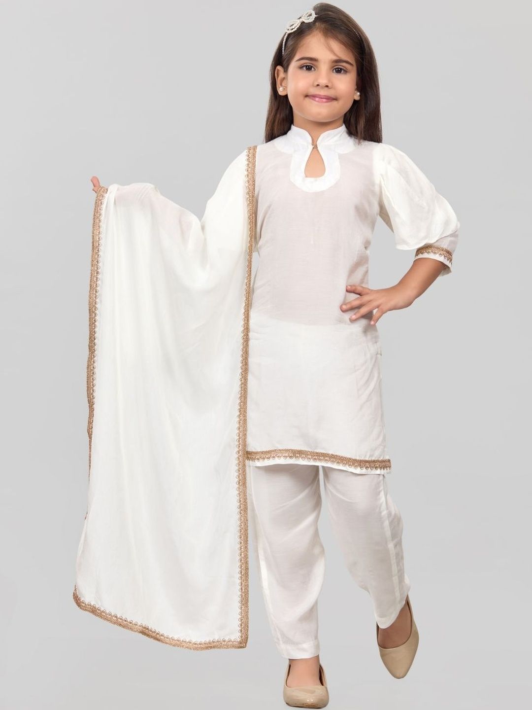 Pehanaava Girls Regular Pure Cotton Kurta with Patiala & With Dupatta