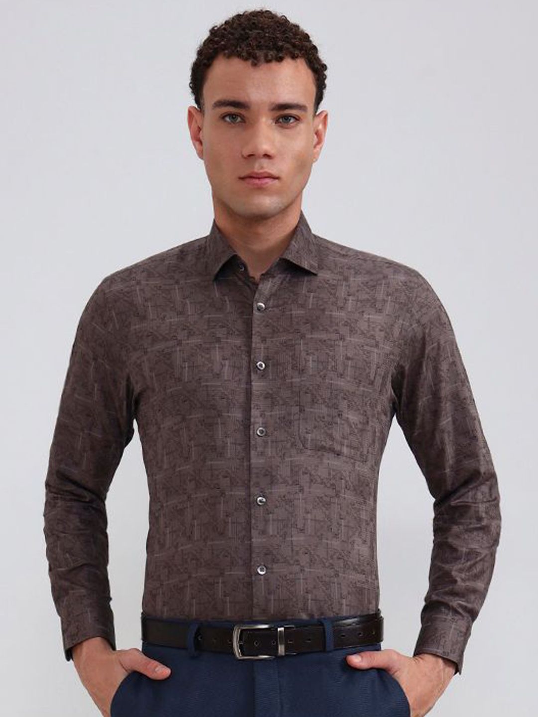 METAL Men Abstract Printed Cotton Slim Fit Shirts