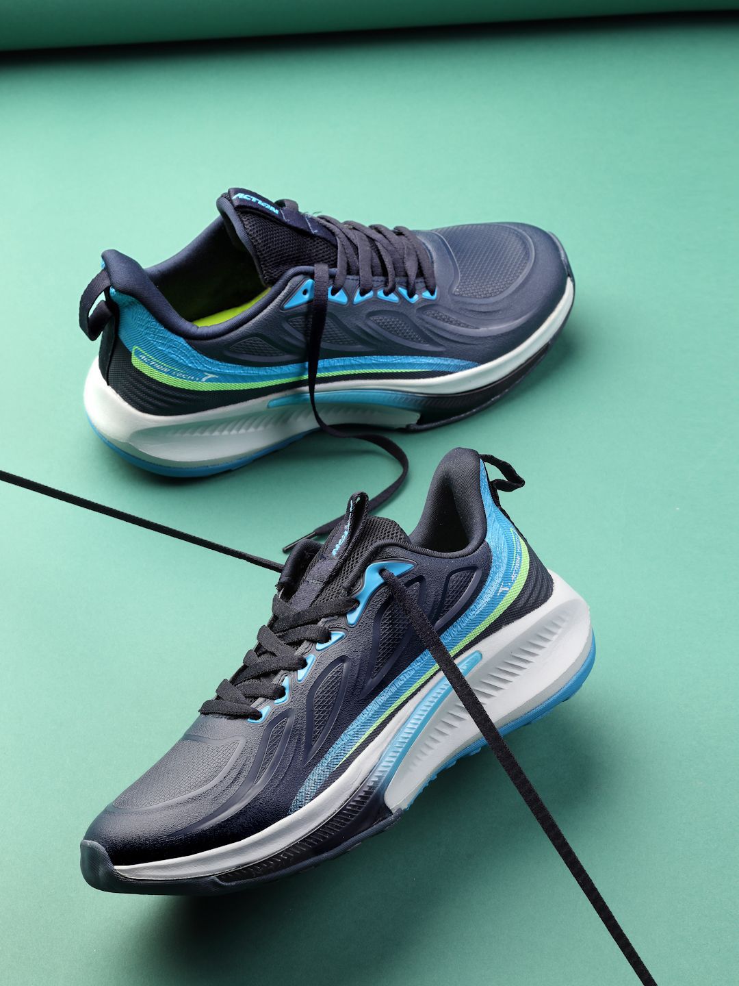 Action Men Lace-Ups Mesh Running Non-Marking Shoes