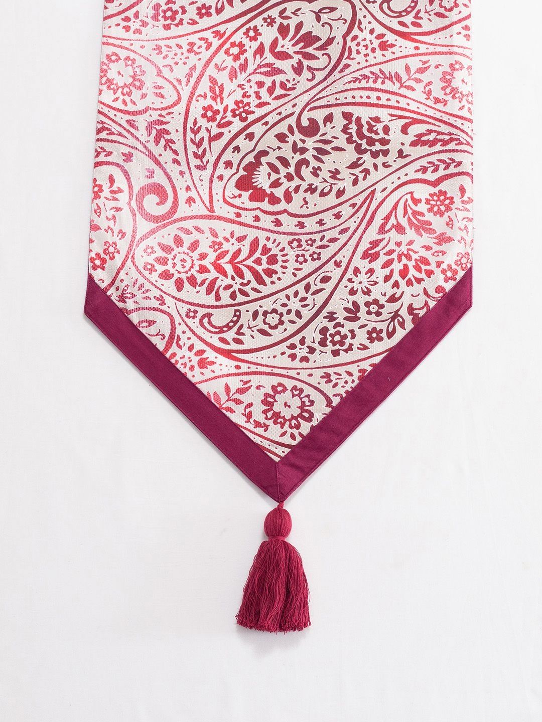 MASPAR Red & White Printed Pure Cotton 4 Seater Table Runner
