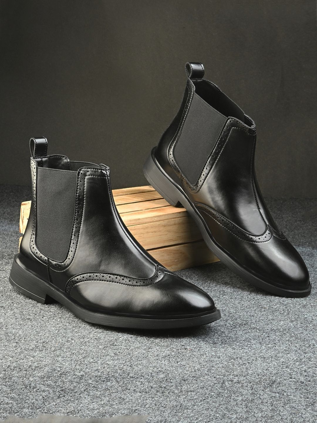 Roadster Roadster Men Leather Chelsea Boots