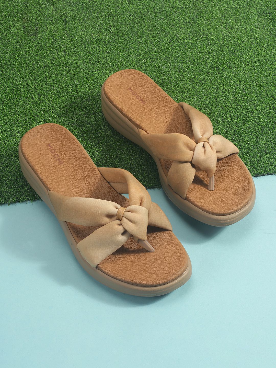 Mochi Mochi Open Toe Slip On Wedge Sandals
