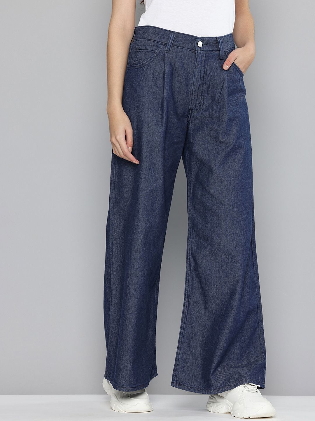 Levis Levis Women's Dark Indigo Baggy Fit High Rise Jeans