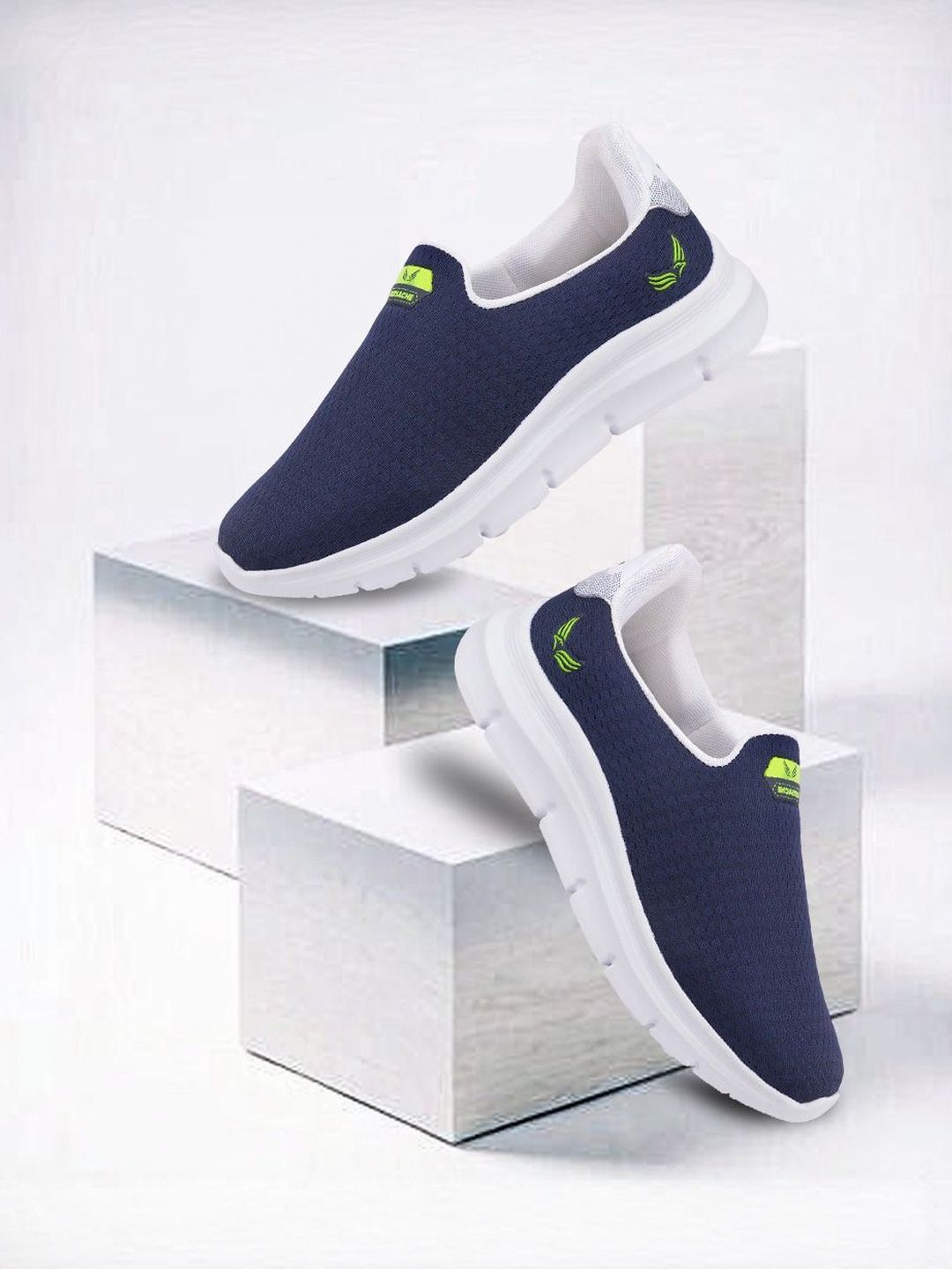 BERSACHE Men Mesh Running Shoes