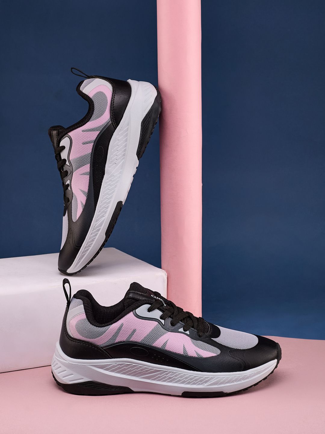 Campus Campus Women FABLE Non-Marking Running Shoes