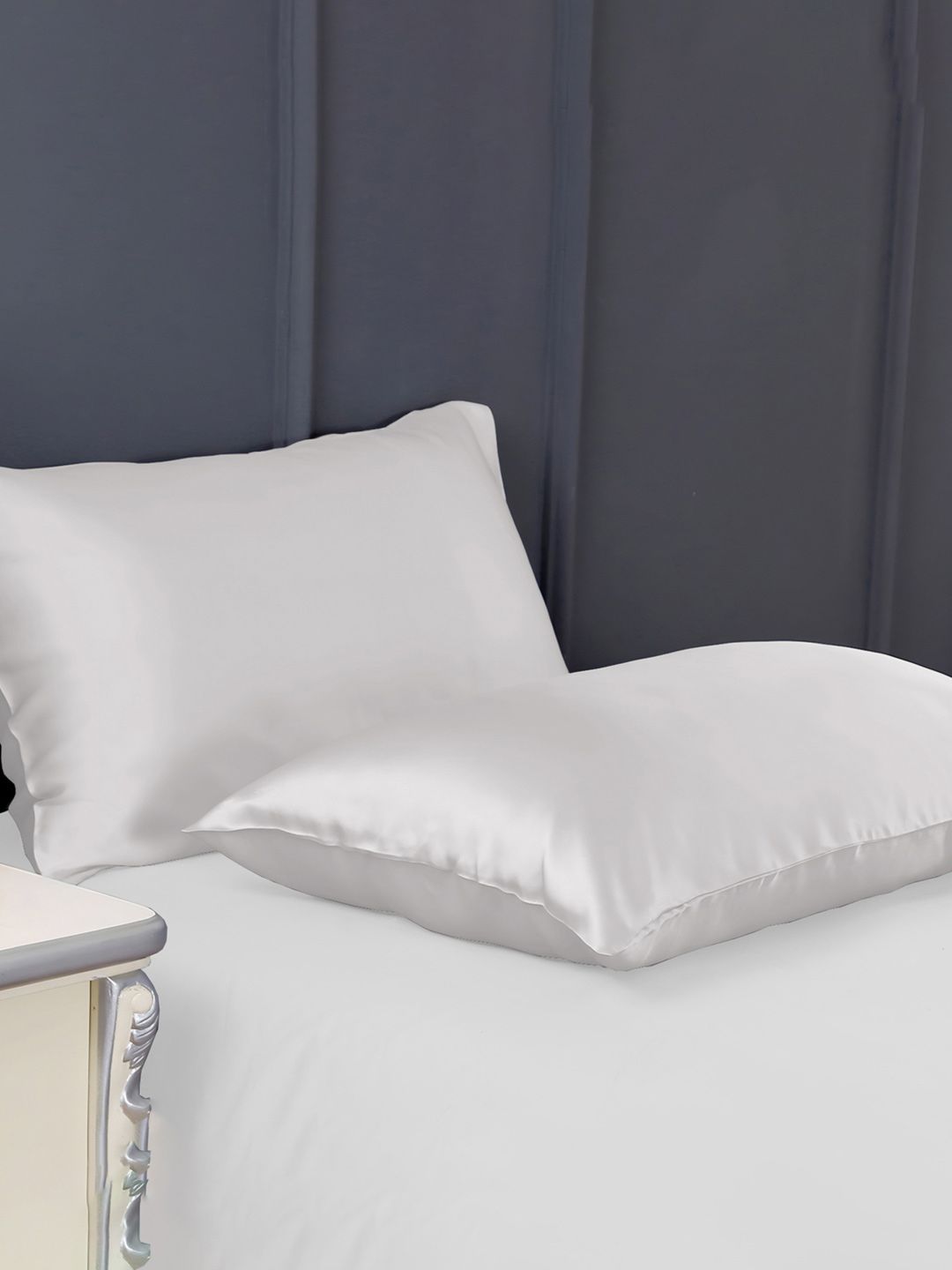 Enchant Home Enchant Home White 2 Pieces Pure Silk Rectangle Pillow Covers